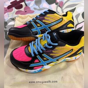 Omega Walk sz 6 NEW Athletic Shoes - Black, Yellow, Pink